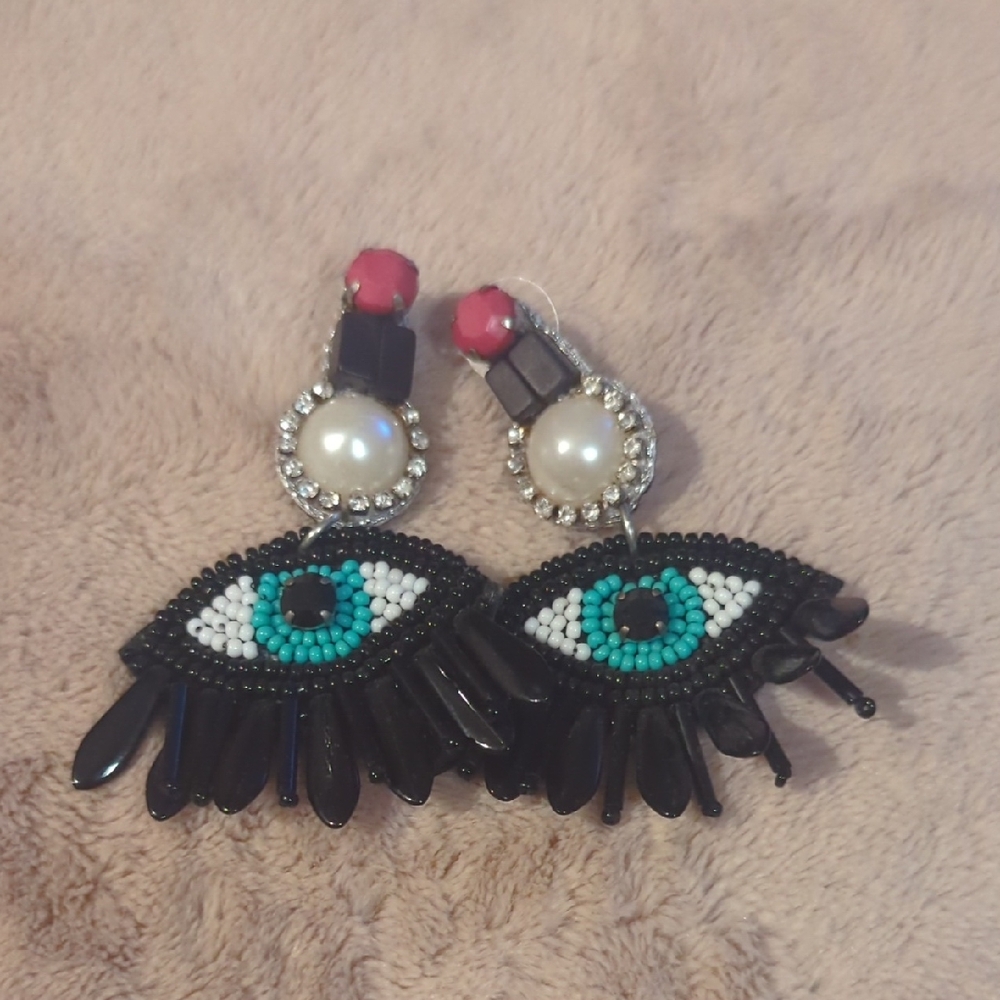 Beaded Eye Earrings with Pearl and Red Accents